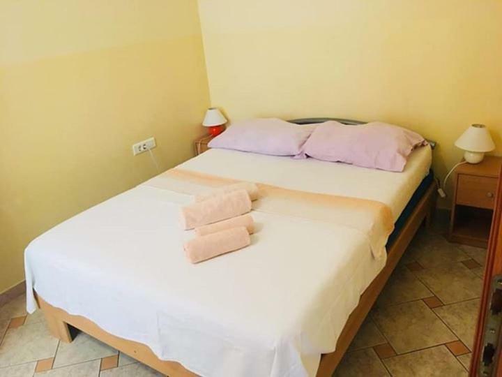 Apartmani Djura Selce Exteriör bild